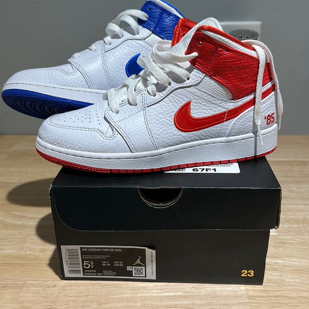 AIR JORDAN 1 MID SE
